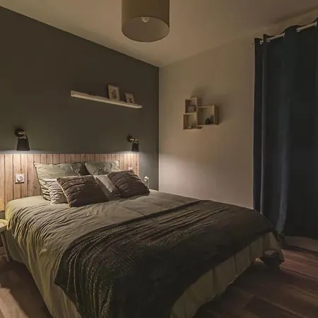 La Maison Des Roses Holiday home Athis (Marne)