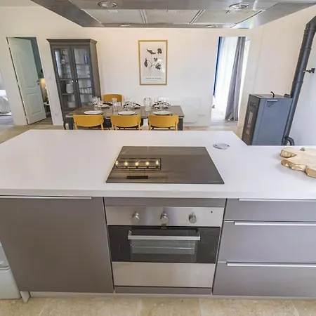 Holiday home La Maison Des Roses